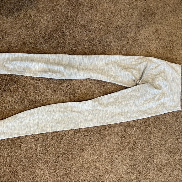 Lululemon Align Leggings 28’ - Picture 2 of 3